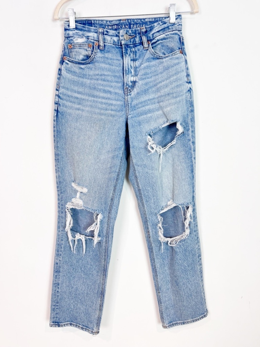 AMERICAN EAGLE CURVY 90s STRAIGHT DISTRESSED ZIP FLY JEANS WOMENS 0